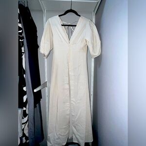 Cream/beige linen dress!